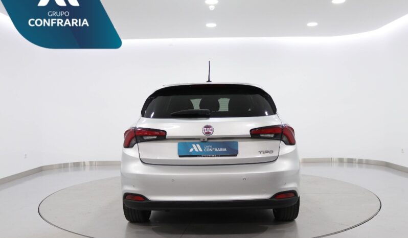 FIAT Tipo 1.3 M-JET LOUNGE completo