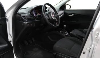 FIAT Tipo 1.3 M-JET LOUNGE completo