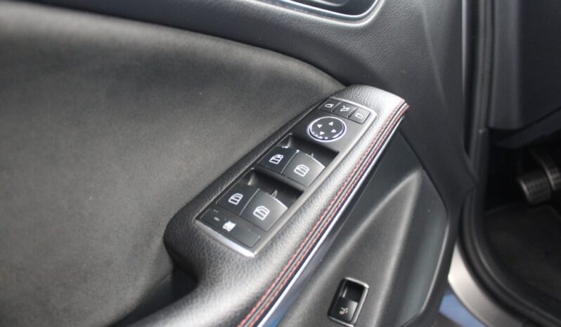 MERCEDES-BENZ Classe CLA Sho.Brake 200 D AMG LINE AUT. completo