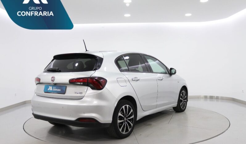 FIAT Tipo 1.3 M-JET LOUNGE completo
