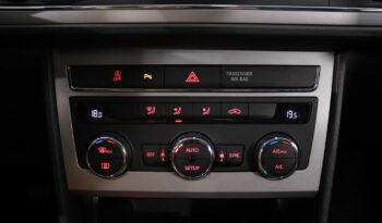SEAT Leon 1.6 TDI STYLE S/S completo
