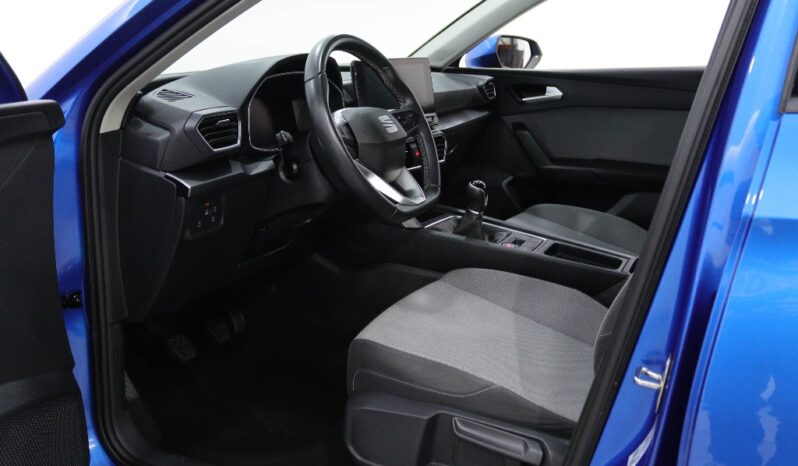 SEAT Leon Sportstourer 1.0 TSI STYLE completo