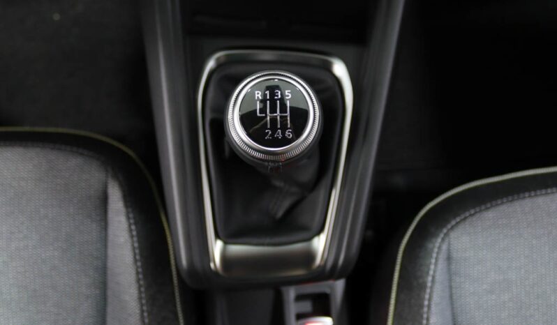 RENAULT CAPTUR 1.2 ECO-G TECHNO completo