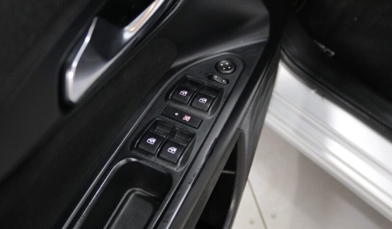 FIAT Tipo 1.3 M-JET LOUNGE completo