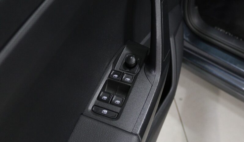 SEAT Arona 1.0 TSI STYLE completo
