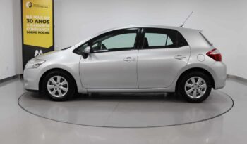 TOYOTA Auris 1.4 D-4D ACTIVE completo