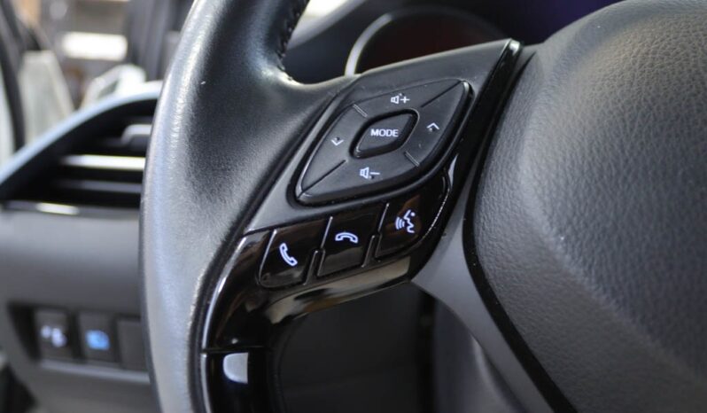 TOYOTA C-HR 1.8 HYBRID COMFORT completo