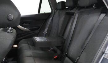 BMW Serie Touring LCI 318 D AUTO completo