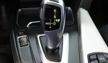 BMW Serie Touring LCI 318 D AUTO completo