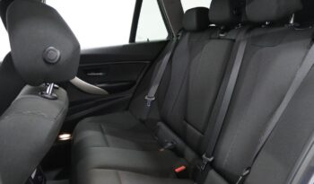 BMW Serie Touring LCI 318 D AUTO completo