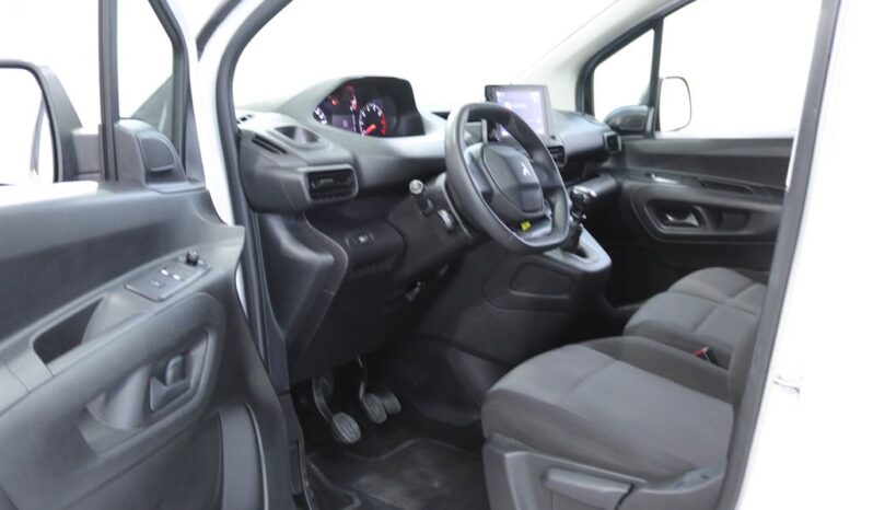 PEUGEOT Partner 1.5 BLUEHDI STANDARD completo