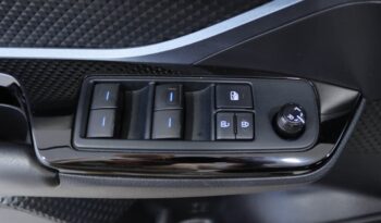 TOYOTA C-HR 1.8 HYBRID COMFORT completo