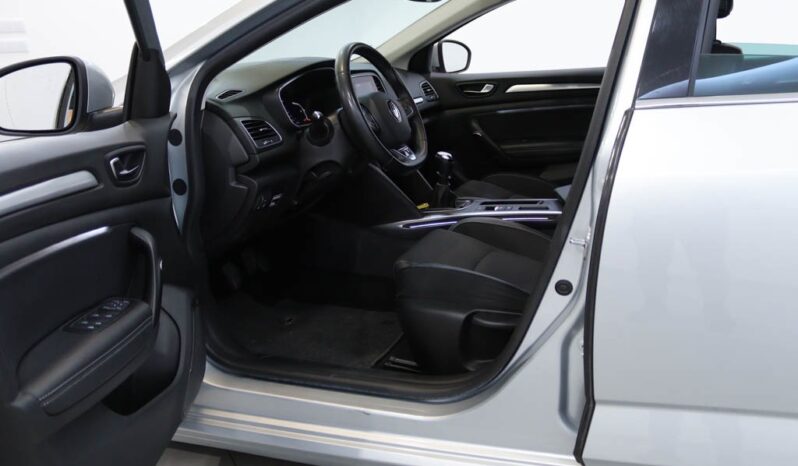 RENAULT Mégane IV Sport Tourer Fase II 1.5 BLUE DCI INTENS completo