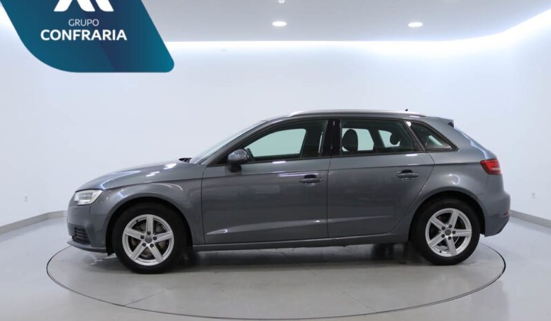 AUDI A3 Sportback 30 TFSI S TRONIC completo