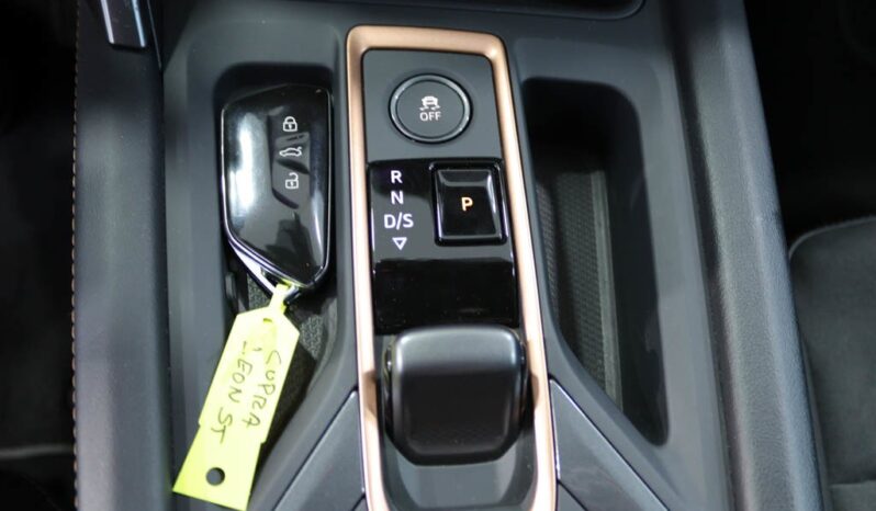 CUPRA Leon Sportstourer 1.5 ETSI DSG completo