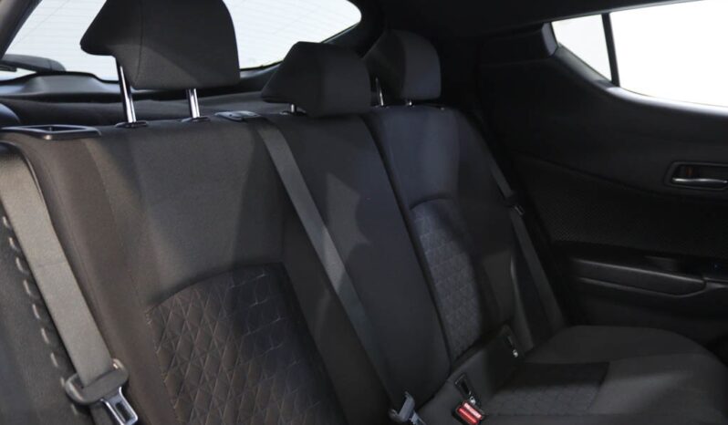 TOYOTA C-HR 1.8 HYBRID COMFORT completo
