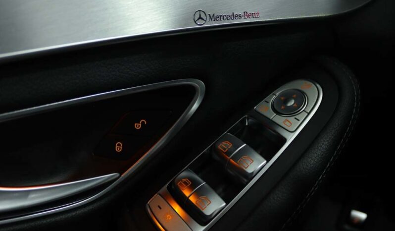 MERCEDES-BENZ Classe C 300 D AVANTGARDE completo