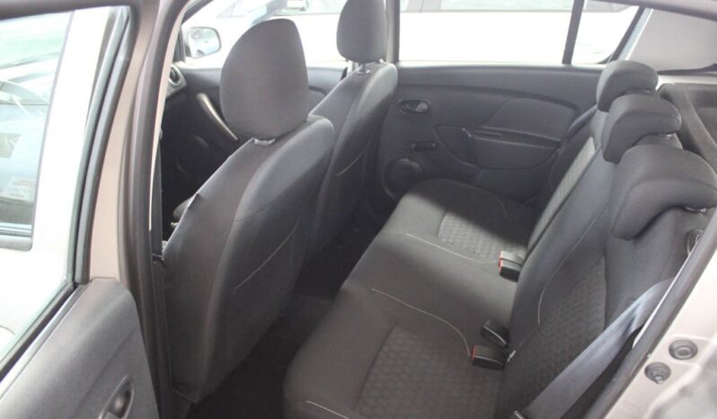 DACIA Sandero 1.5 DCI CONFORT completo