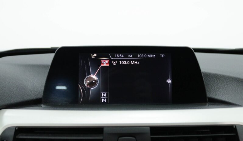 BMW Serie Touring LCI 318 D AUTO completo