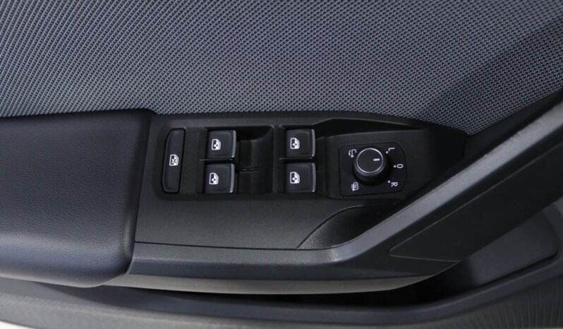 SEAT Leon 1.0 TSI STYLE completo