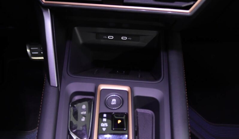 CUPRA Formentor 1.5 E-HYBRID DSG completo