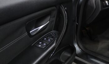 BMW Serie 318 D LINE SPORT completo
