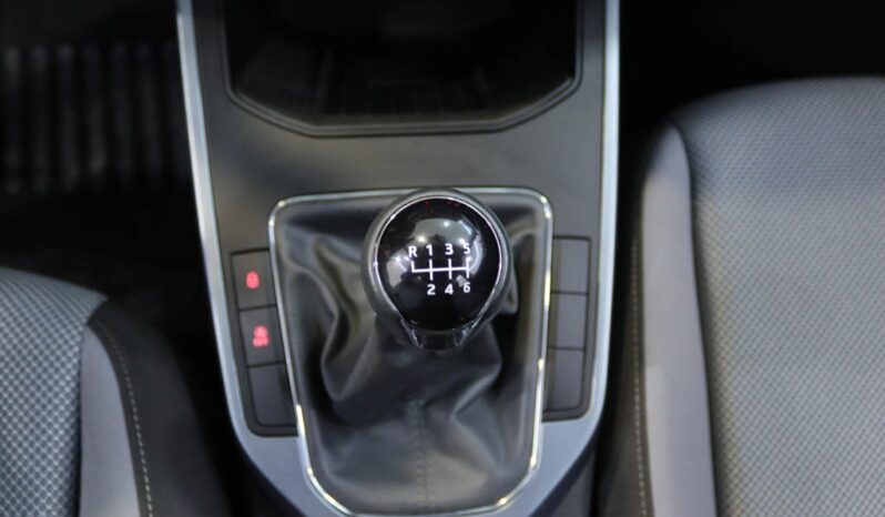 SEAT Arona 1.0 TSI STYLE completo