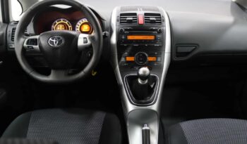 TOYOTA Auris 1.4 D-4D ACTIVE completo
