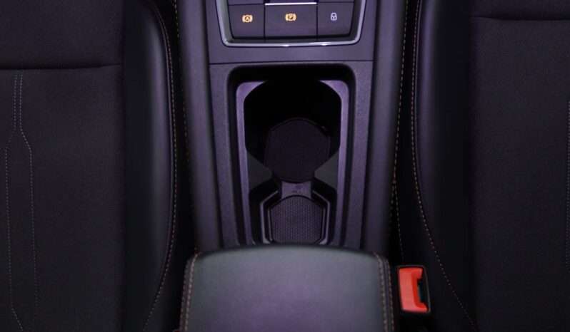 CUPRA Formentor 1.5 E-HYBRID DSG completo