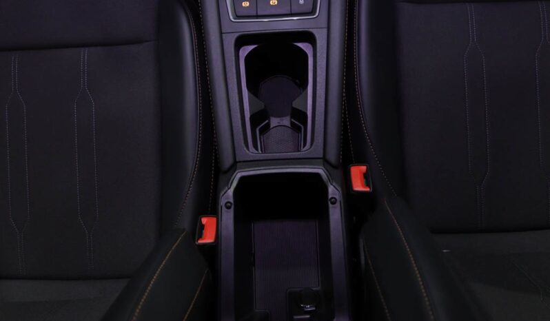 CUPRA Formentor 1.5 E-HYBRID DSG completo
