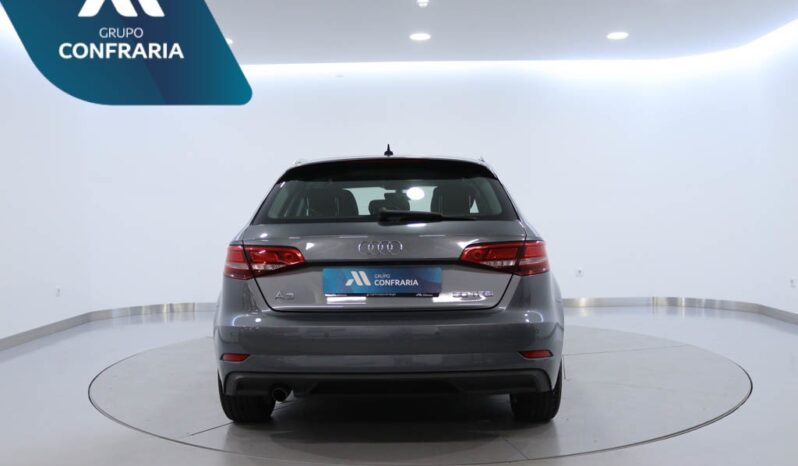 AUDI A3 Sportback 30 TFSI S TRONIC completo