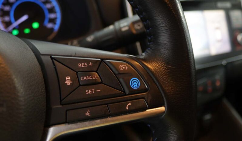 NISSAN Leaf N-CONNECTA completo