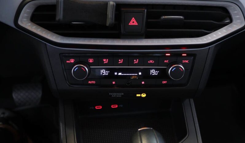 SEAT Ibiza 1.0 TSI STYLE DSG completo