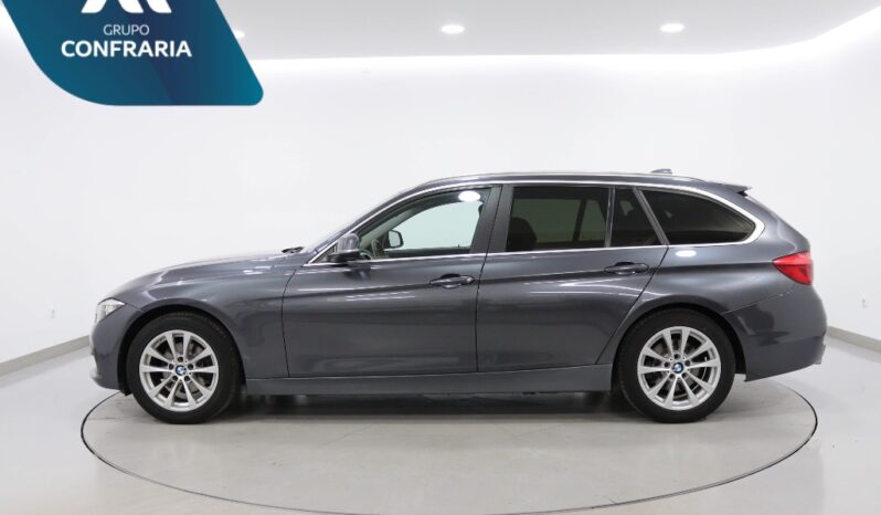 BMW Serie Touring LCI 318 D AUTO completo