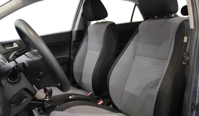 HYUNDAI i20 1.1 CRDI BLUE CLASSIC completo