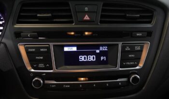 HYUNDAI i20 1.1 CRDI BLUE CLASSIC completo