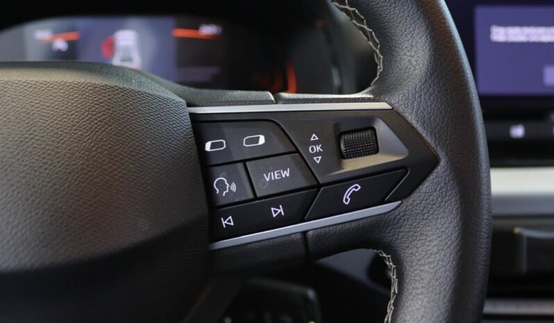 SEAT Ibiza 1.0 TSI STYLE DSG completo