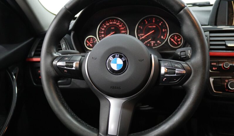 BMW Serie 318 D LINE SPORT completo