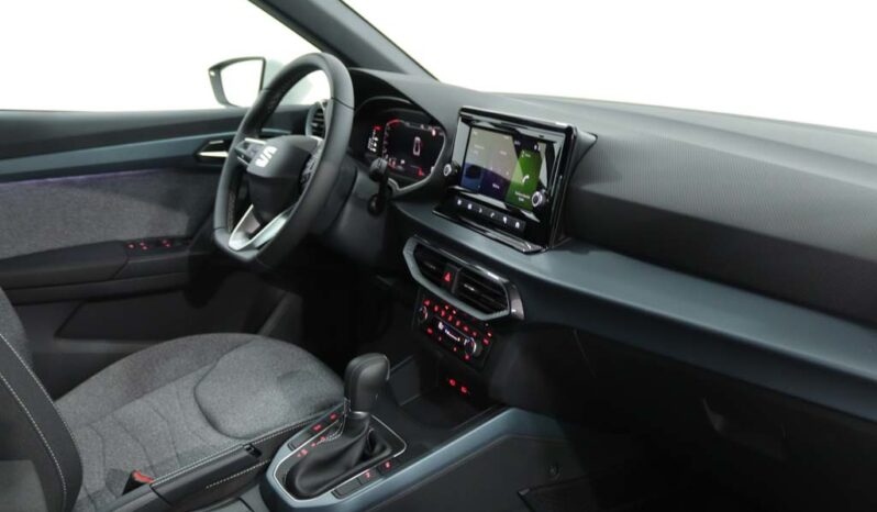 SEAT Arona 1.0 TSI XPERIENCE DSG completo