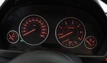 BMW Serie 318 D LINE SPORT completo
