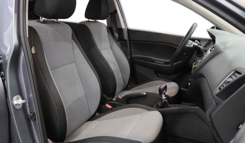 HYUNDAI i20 1.1 CRDI BLUE CLASSIC completo