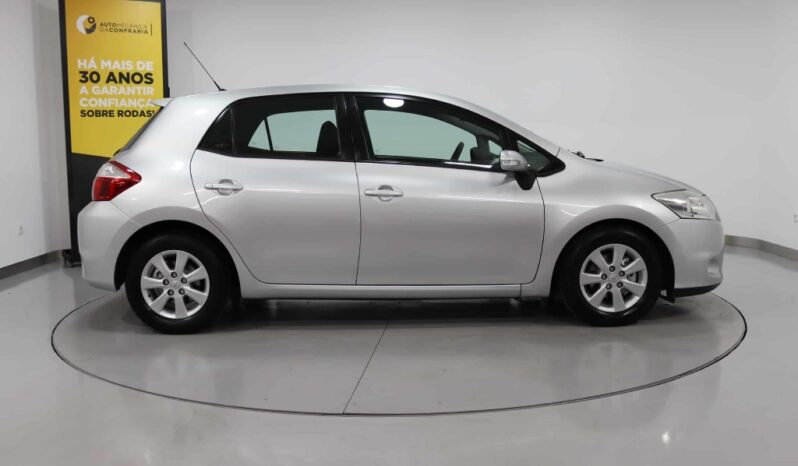 TOYOTA Auris 1.4 D-4D ACTIVE completo