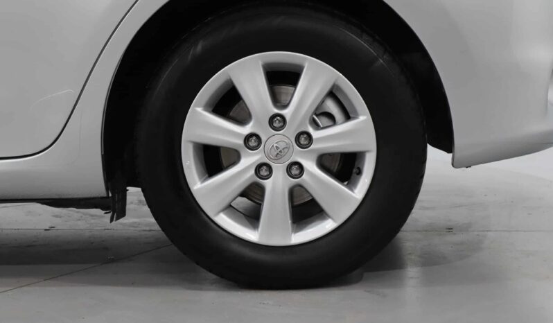 TOYOTA Auris 1.4 D-4D ACTIVE completo