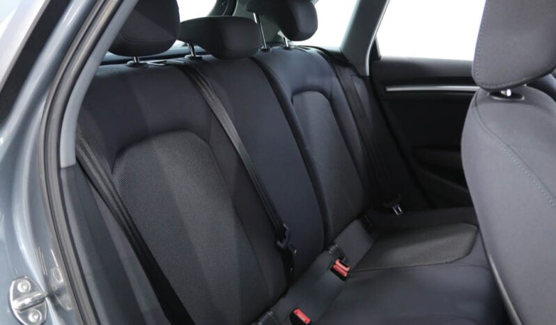 AUDI A3 Sportback 30 TFSI S TRONIC completo