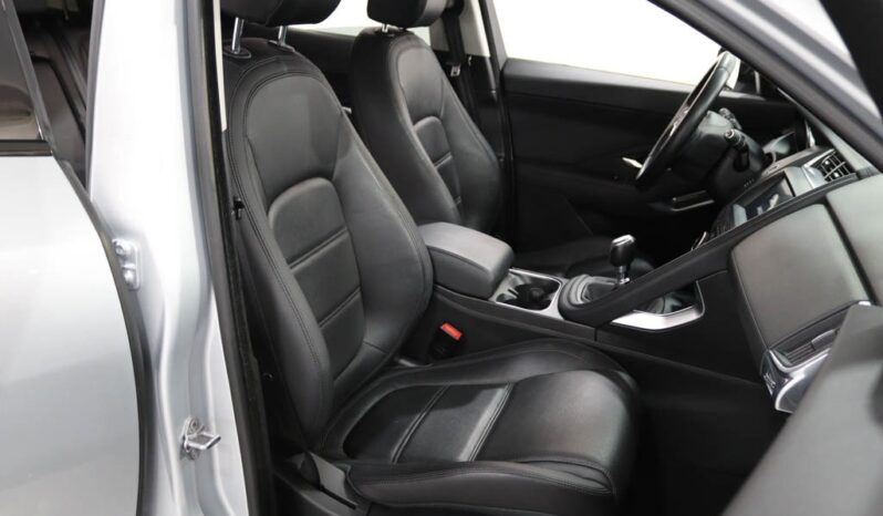 JAGUAR E-Pace 2.0 I4D completo