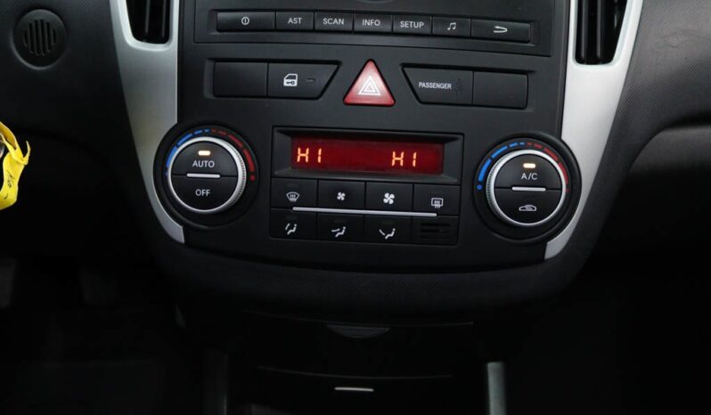 KIA Ceed 1.4 CVVT EX ISG completo