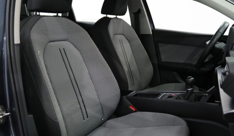 SEAT Leon Sportstourer 2.0 TDI STYLE completo