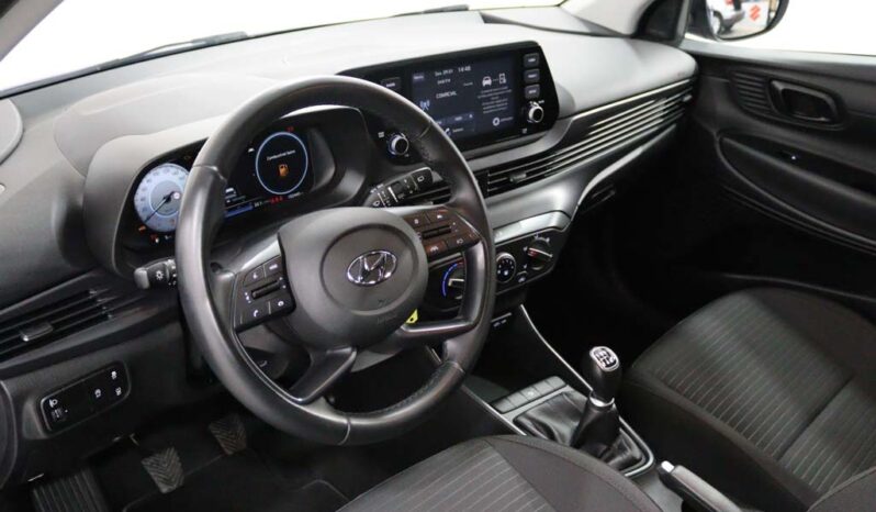 HYUNDAI i20 1.2 COMFORT completo