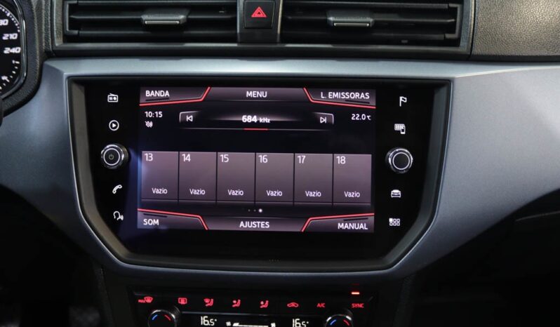 SEAT Arona 1.6 TDI STYLE completo