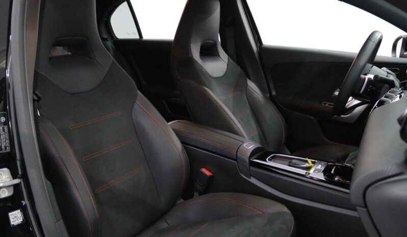 MERCEDES-BENZ Classe A 180 D completo